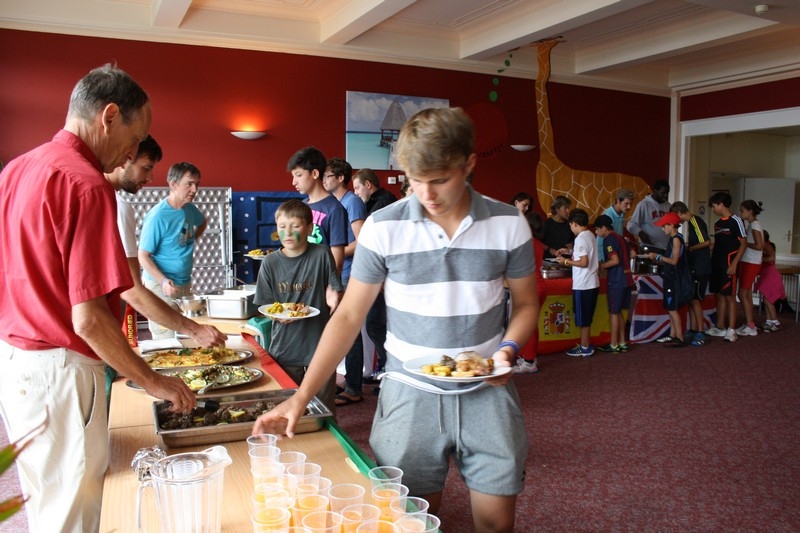 Village Camps International Summer Camp Leysin, Switzerland 2025-08-09 https://www.villagecamps.com/journals_admin/images/715-19-inter (63).jpg